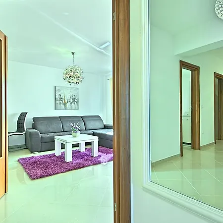 Apartment Crystal Apartman