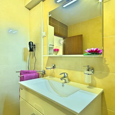 Apartment Crystal Apartman