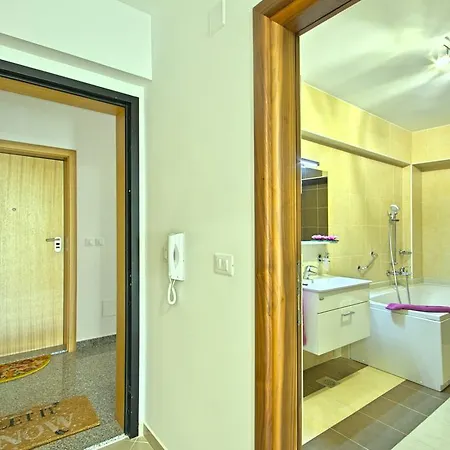 Crystal Apartman Apartment