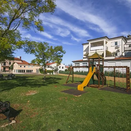 Apartment Crystal Apartman