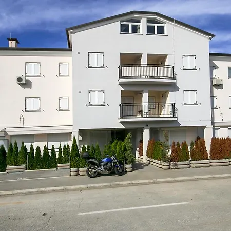 Apartment Crystal Apartman Poreč